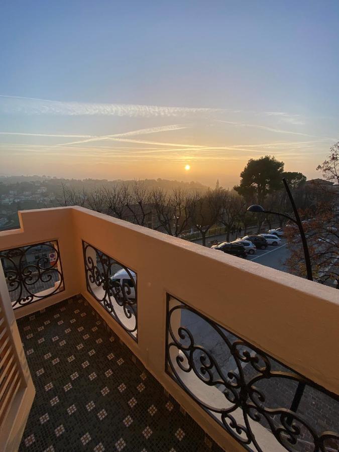 B&B Terrazza Sul Borgo 모글리아노 외부 사진