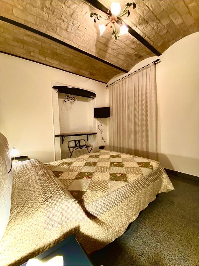 B&B Terrazza Sul Borgo 모글리아노 외부 사진